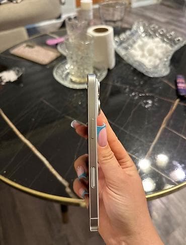 optimal electronics kondisioner: IPhone 16 Pro, 128 GB, Gümüşü, Zəmanət, Face ID, Sənədlərlə — 2