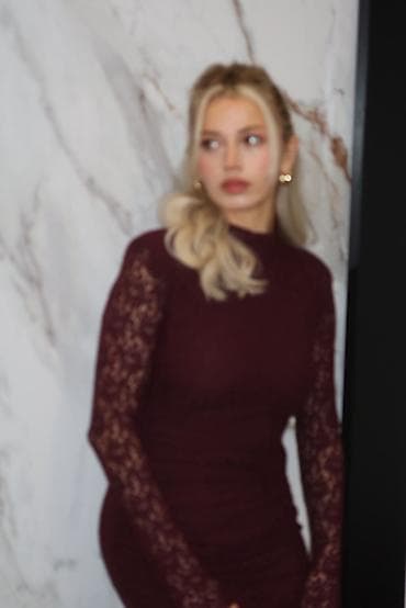 Личные вещи: Qadın geyimləri – dəst və paltarlar 1) Bordo kofta + ətək dəsti - — 9