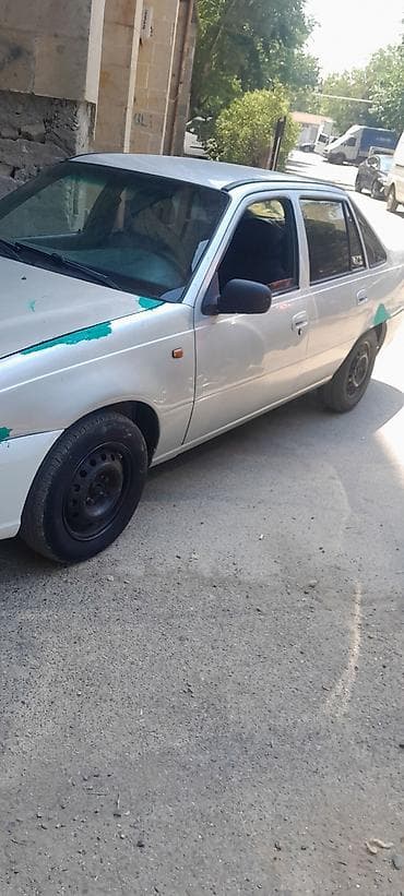 daewo tico: Daewoo Nexia: 1.6 l | 2010 il Sedan — 9