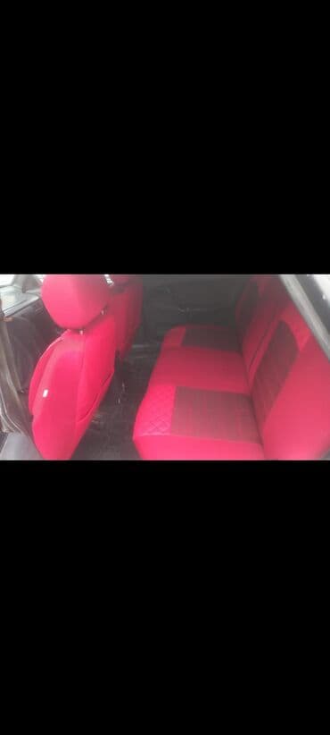 lada vaz 2108: Model: Lada Samara (sedan), gümüşü rəng Kuzov: 4 qapılı, arxa — 4