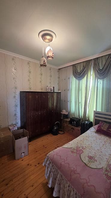 heyet evi kreditle: 3 otaqlı, 90 kv. m, Təmirsiz — 9