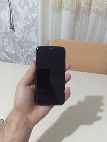 iphone a 6: IPhone 11, 64 GB, Face ID — 3