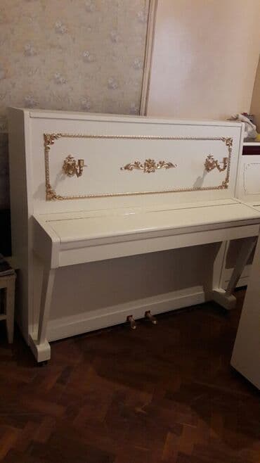 yamaha piano qiymeti: Pianino Rusya stehsalı. Şamdamlı. Əla vəziyyədədi. Cadırılma və — 1