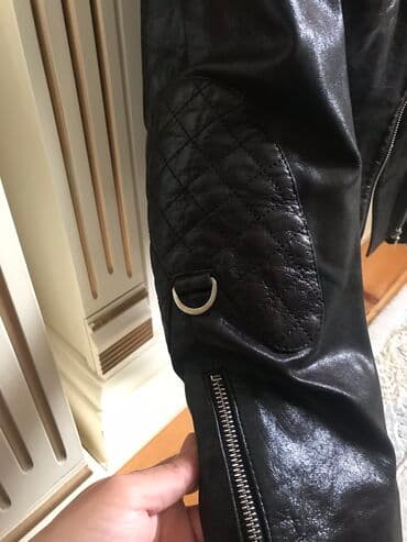 zara gödəkçə: Deri kurtkadi, quzu derisidir, sergi malidir, cox ela veziyyetdedir — 4