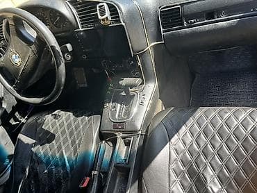 turbo az c class: BMW 3 Series E36 sedan - Kuzov: sedan, tünd boz rəng - Nömrə nişanı — 4