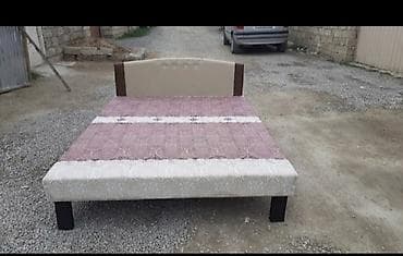 Kravat Təzə hazırları var Çatdırılma münasib qiymətə Bir nəfərlik