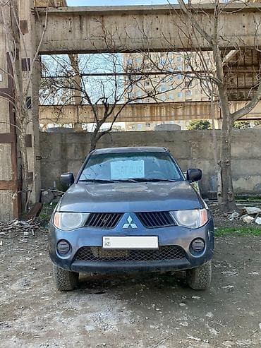 Mitsubishi L200: 2.5 l | 2007 il