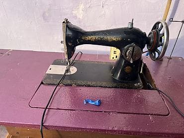 Elektronika: Masaüstü tikiş maşını (klassik model) – komple stolla - Dərinin — 2