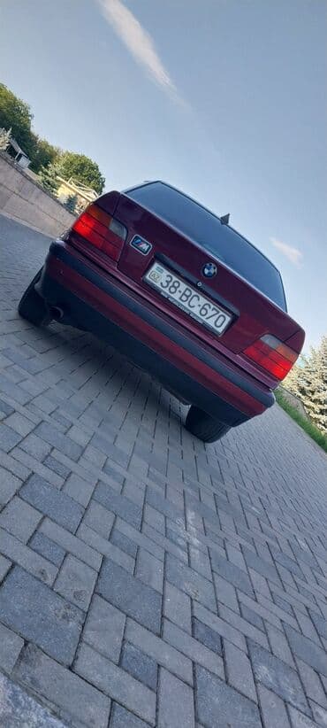 maşlar: BMW 3 series: 2 l | 1996 il Sedan — 2