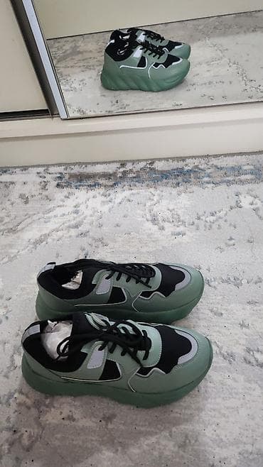 krassovkalar: Ölçü: 37, Yeni — 3