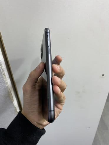 TV və video: IPhone 11, 64 GB, Qara, Zəmanət, Simsiz şarj, Face ID — 4