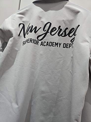 DeFacto “New Jersey – Superior Academy Dept.” yazılı yüngül üst geyimi