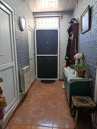 celilabad ev: 4 otaqlı, 100 kv. m, Təmirsiz — 10