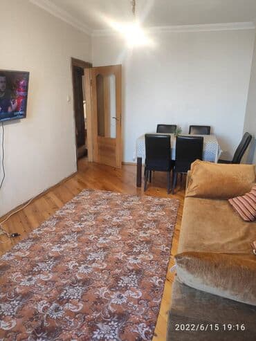 ucuz evlər satış: Bakı, Yeni Günəşli Massiv D, 2 otaqlı, Köhnə tikili, 62 kv. m — 1