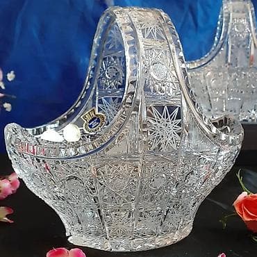 ag qapilar: Tom konfet qabilar 21 sm
cutu 245 azn — 2