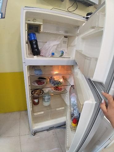 rengli printer: İşlənmiş 2 qapılı Soyuducu Satılır, rəng - Ağ, Təkərli — 2