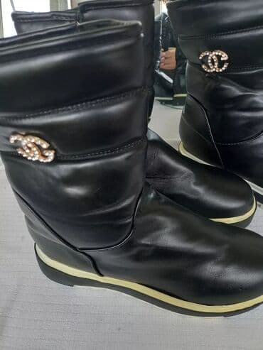 tek qas gumus uzukler: Dəstə daxildir: Üzük, Sırğa, Sep — 12