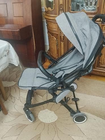 Klassik gəzinti arabası