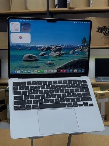 ucuz macbook air: Apple MacBook Air 13 (gümüş rəng) - Çərçivəsi nazik, “notch”lı 13.6" — 1