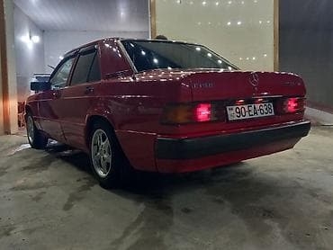 Mercedes-Benz 190: 0.2 l | 1990 il Sedan — 3
