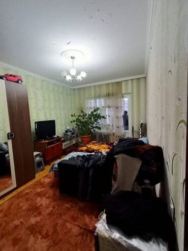 musfiqabadda ev satilir: Bakı, 4 otaqlı, Köhnə tikili, m. Neftçilər, 105 kv. m — 6