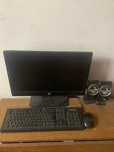 HP komputer Monitoru. üstündə klaviş mişka kalonka verilir 120 azn