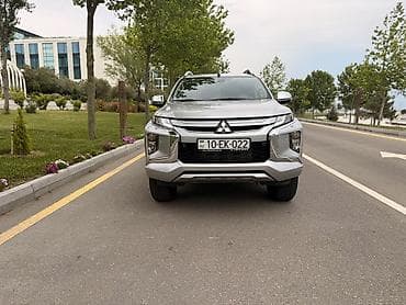 ulduz disk: Mitsubishi L200: 2.4 l | 2021 il Pikap — 3