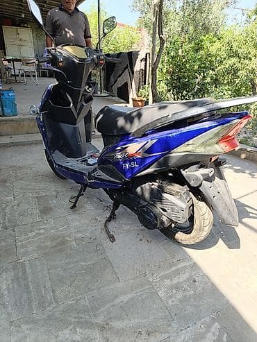 yonca sep: Salam moped satlir 125 kub pirsvoy beyn prblemi yoxdu otur sur her — 2