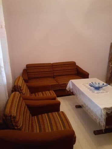 i̇şlənmiş divan: Mingəçevir şəhərindədir. Dəst 1 divan 2 kreslo daxildir — 3