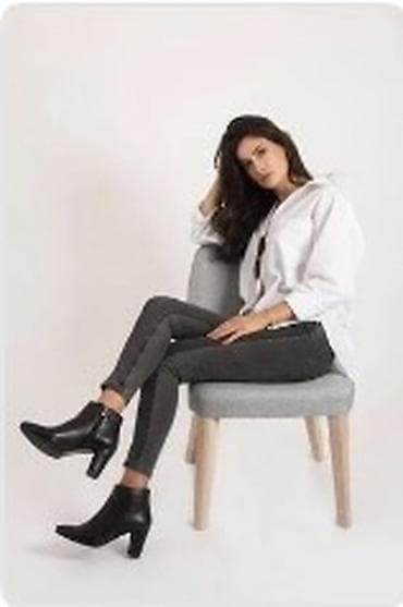 Ölçü: 36, rəng - Qara, İşlənmiş