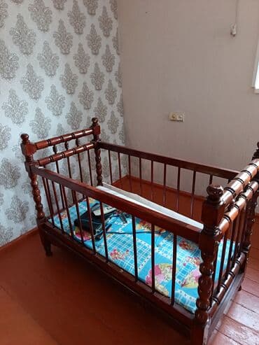 Oğlan və qız üçün, Yeni, Dördbucaq, Beşik, Dəst ilə, Matras ilə, Yellənmə mexanizmsiz