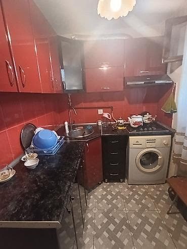 дом с бассейном: Çox təcili menzil.İnşaatçilar metrosunun duz yani.Orta blok.İstilik — 4