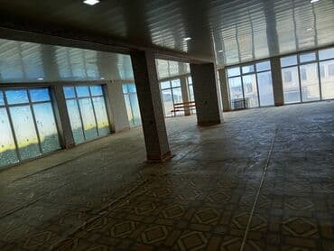 купить бак для воды: Geniş çoxfunksiyalı obyekt və həyət - İki mərtəbəli, hündür tavanlı — 7