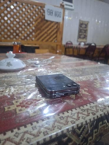 iphone 8 ekranı: Qatlana bilən smartfon – kompakt dizayn, güclü imkanlar - Korpus — 4