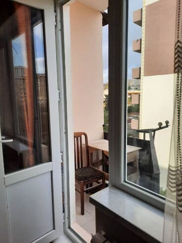 rabocide satilan evler: Bakı, 2 otaqlı, Köhnə tikili, m. Əhmədli, 60 kv. m — 12