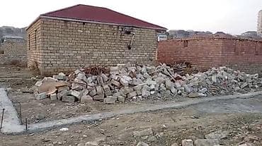 ucuz perdeler: Masazırda köhnə şok marketin arxasında yerləşir ( 2 Sotdu Kupcalı — 1