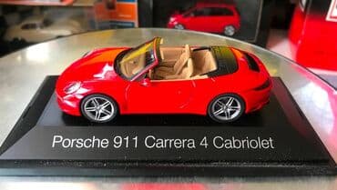 metbex tavan modelleri: Kolleksiya ücün avtomobil modeli Porsche 911 991 Carrera 4 cabriolet — 8