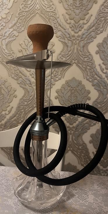 Toy paltarları və aksesuarları: Bir dəfə istifadə olunubdu. Karofkasıda üstündə verilir. kalot,maşa — 1