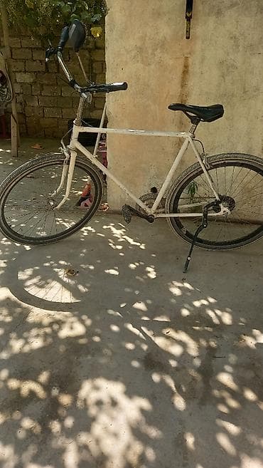Şəhər velosipedləri: Təcili satılır. Ölçü 28. Raması XVZ 1968-ci il. Diski Almaniyadan — 1