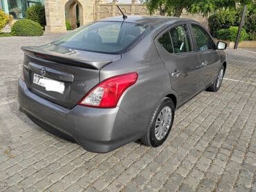 Kia: Taxidə qətiyyən sürülməyib. Gündəlik 35 manat, aylıq 900 manat — 4