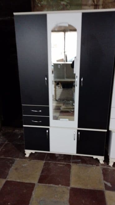 Dolablar: Yeni, Açılan, 3 qapılı Düz dolab, Qarderob, paltar dolabı, Azərbaycan — 14