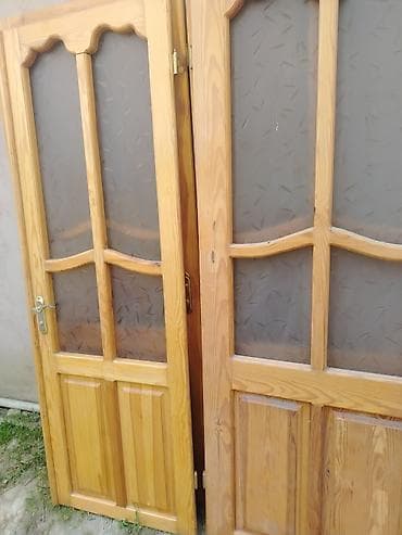 antikvar qab: Taxta iç qapılar – şüşəli model - Material: təbii ağac (şam tipli) — 1