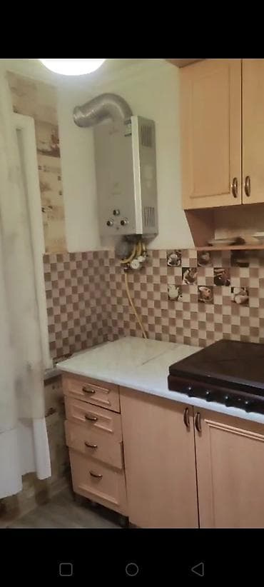 ev sabunçu: Pasyolka 5/1 2otaq əşyalı, remontlu ev kirayə verilir.ailə uzun — 4