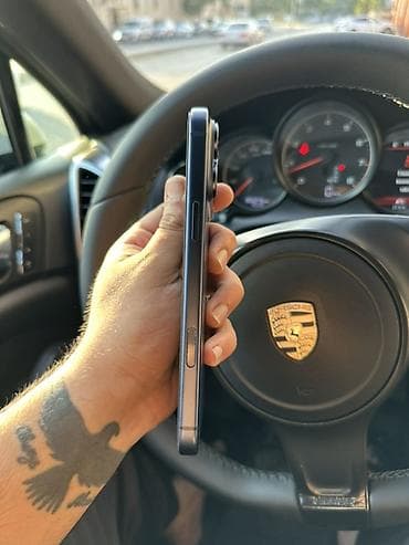 processor core i7: IPhone 17 Pro Max, 256 GB, Mavi, Face ID — 2