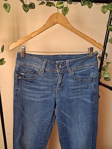 •G-star raw bootcut jeans(92% cotton, 7% polyester, 1% elastane) Size — 2