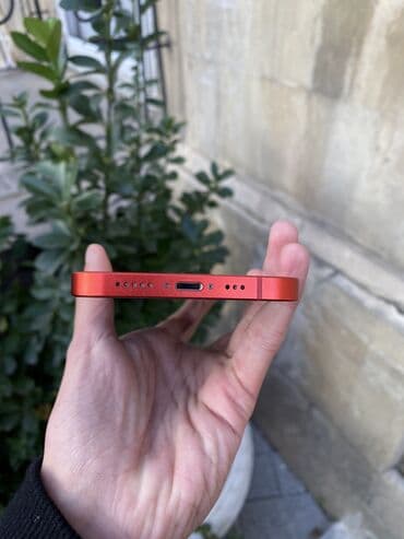 iphone 12 ikinci el qiymeti: IPhone 12, 128 GB, Qırmızı, Zəmanət, Simsiz şarj, Face ID — 3