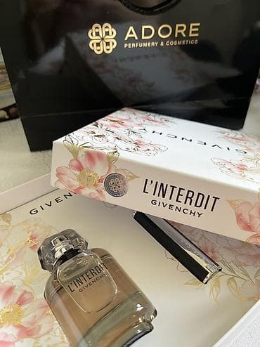 Adoredan 341manata alınıb satılır 240manata tam boy parfum 80ml və tam
