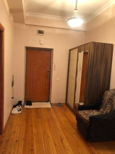 kirayə ev mingəçevir: Hər şəraiti var yeni təmir olunub KTV yanı 3-cü MƏRTƏBƏ 3 otaq — 14