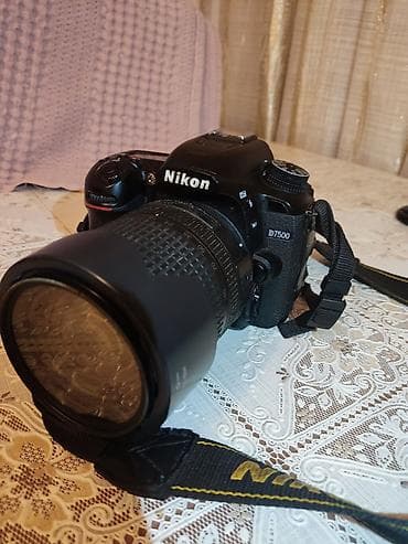 nikon lens: Nikon D7500 DSLR fotoaparat + 2 eded flas . probeg 180 min . hec bir — 2
