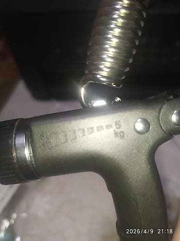 ronaldo formaları: Tənzimlənən əl məşqçisi (hand gripper) - Məhsul: yaylı, tənzimlənən — 1